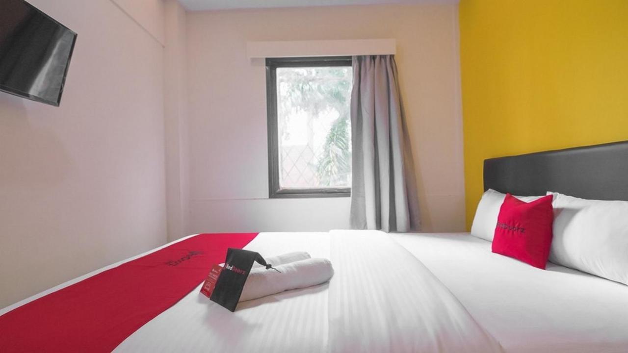 Reddoorz Near Itc Mangga Dua Hotel Jakarta Exterior foto